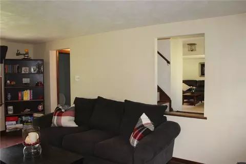 Living - 2407 Willow Dr, Export, PA 15632 photo 8 of 8