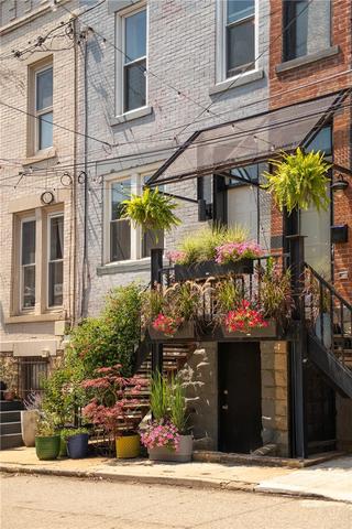 402 Alpine Ave, Pittsburgh, PA 15212