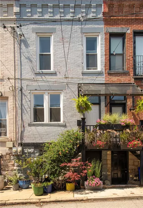 402 Alpine Ave, Pittsburgh, PA 15212