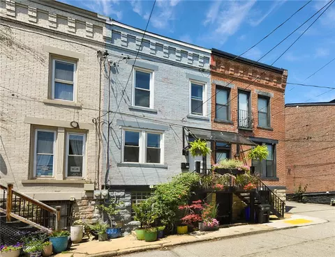 402 Alpine Ave, Pittsburgh, PA 15212