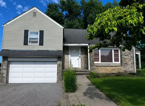186 Oregon Dr, Greensburg, PA 15601