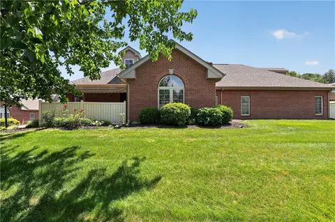 147 Crosswynds Dr, Beaver Falls, PA 15010