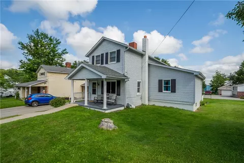 1211 Main St, Bentleyville, PA 15314