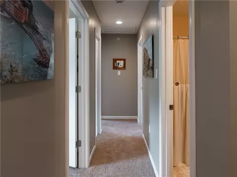 Entry Way - 6407 Lindsey Ln, Export, PA 15632 photo 2 of 4