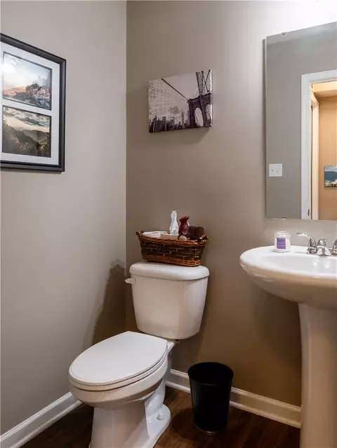Bath - 6407 Lindsey Ln, Export, PA 15632 photo 1 of 8