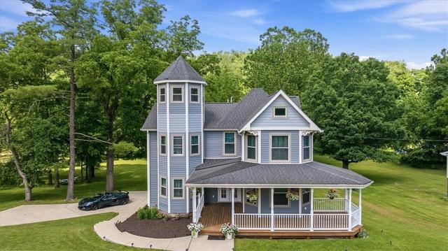 217 Country Club Rd, Washington, PA 15301