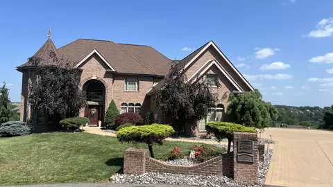 132 Moon Crest Cir #PROSPECT AVE., Belle Vernon, PA 15012