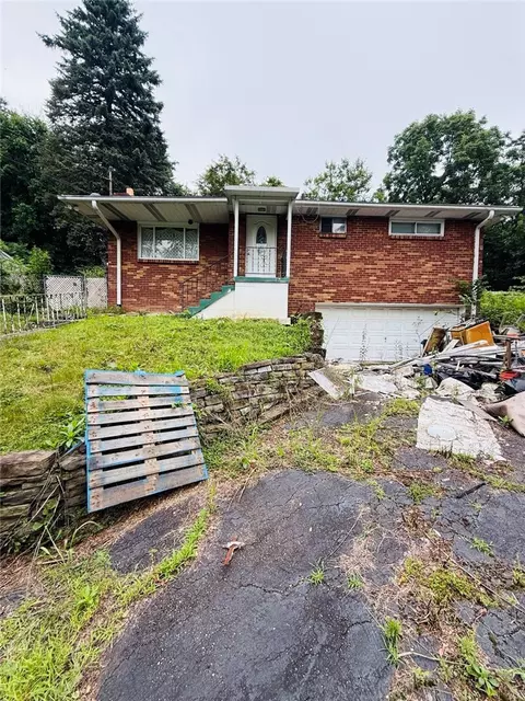 1060 Lawndale, Pittsburgh, PA 15221