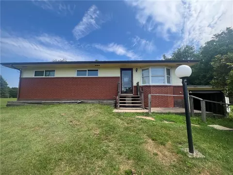 2118 Avella Rd, Avella, PA 15312