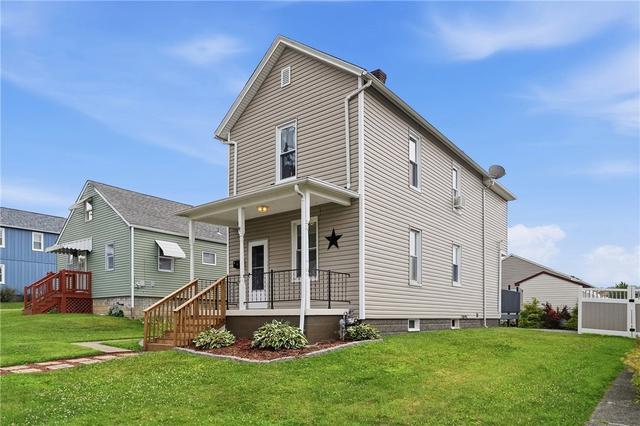 215 Mckim St, Zelienople, PA 16063