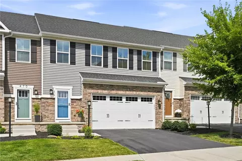 472 Whitetail Meadows Trl, Mars, PA 16046