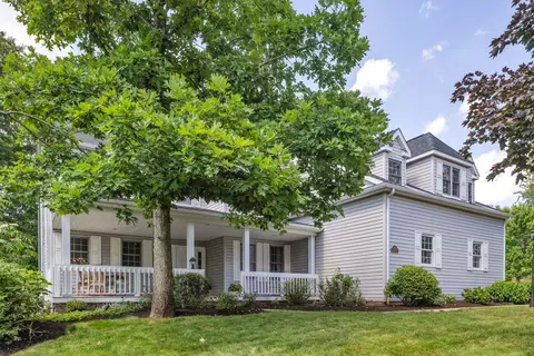 501 Linden Ct, Mars, PA 16046