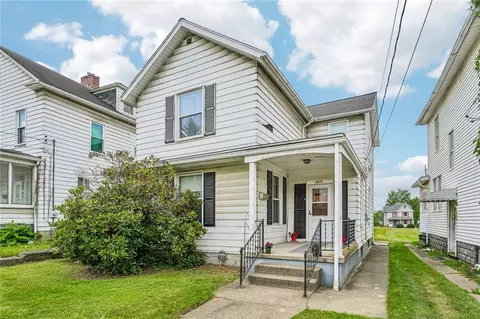 1612 Hanna St, New Castle, PA 16102