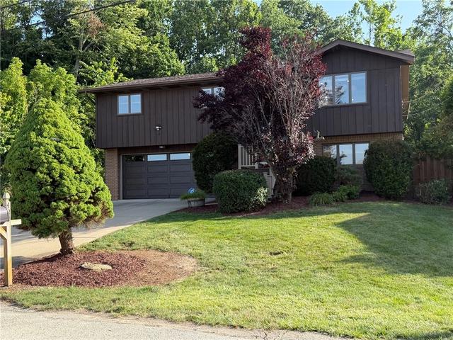 489 Charles St, Charleroi, PA 15022