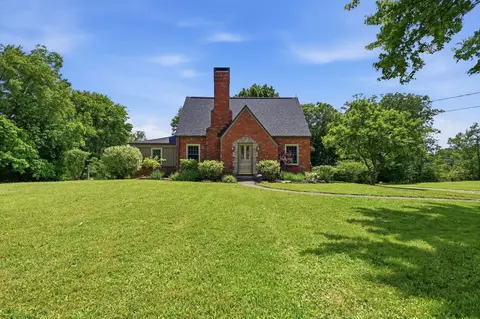 215 Twin Oaks, Wexford, PA 15090