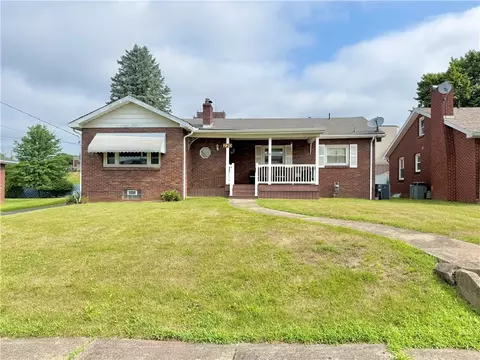 220 W Winter Ave, New Castle, PA 16101