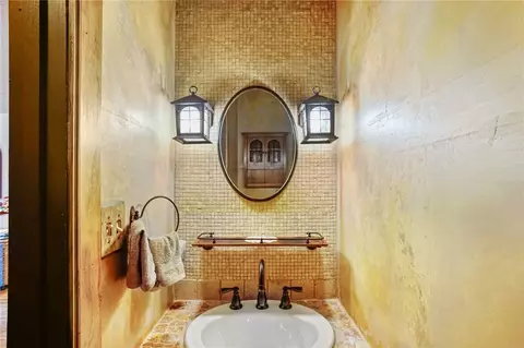 Bath - 394 3rd St, Beaver, PA 15009 photo 1 of 3