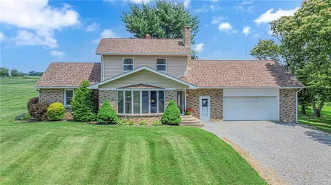 1449 N Tower Rd, Fombell, PA 16123