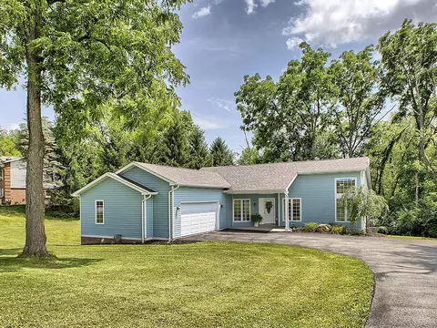 446 Blank School, Greensburg, PA 15601