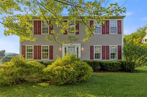 626 Preferred Dr, Washington, PA 15301