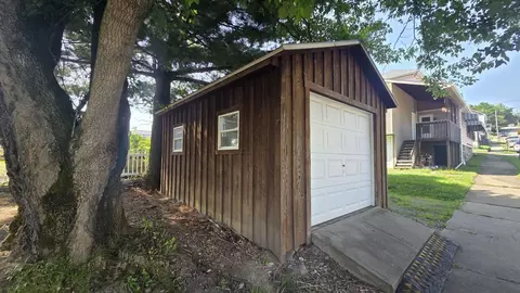 Exterior - 439 Longfellow, Vandergrift, PA 15690 photo 5 of 8