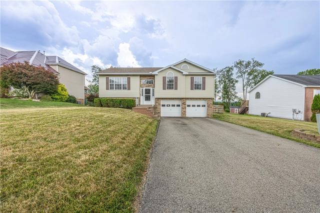 111 Mae Ln, Uniontown, PA 15401