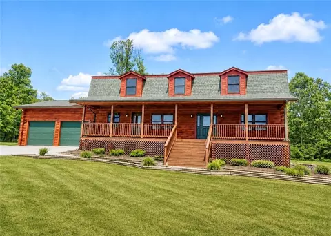 1301 Polk Hill Rd, Addison, PA 15411