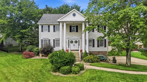 604 Jennifer Dr, Cranberry Township, PA 16066