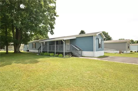 115 York Rd, Cranberry, PA 16066