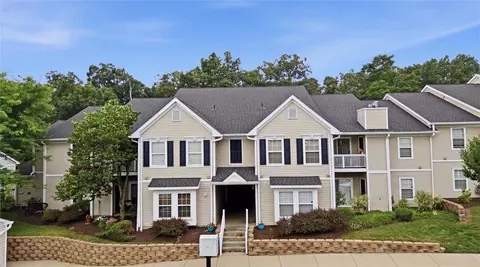 2202 Lenox Oval, Pittsburgh, PA 15237
