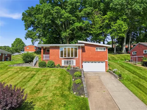 5528 California Ave, Bethel Park, PA 15102