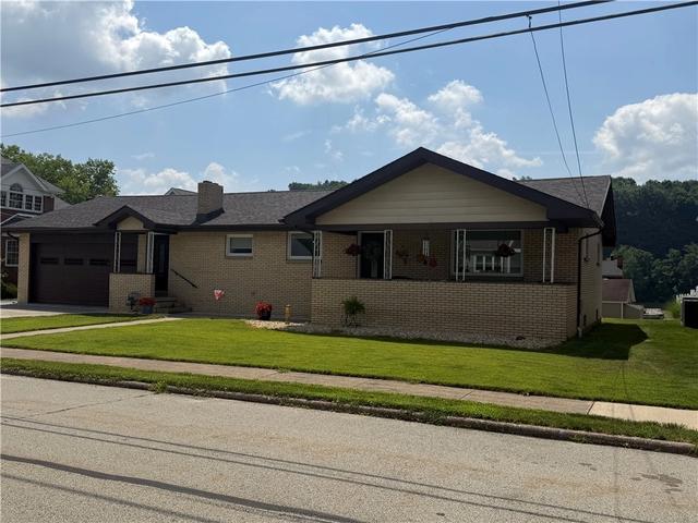 458 Bow St, Stockdale, PA 15483