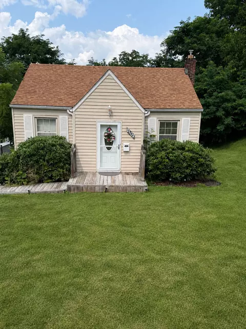 2102 Superior, Bethel Park, PA 15102