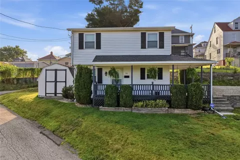 70 N Gordon St, Uniontown, PA 15401
