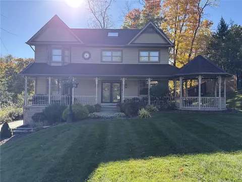610 Kingfred Dr, Irwin, PA 15642