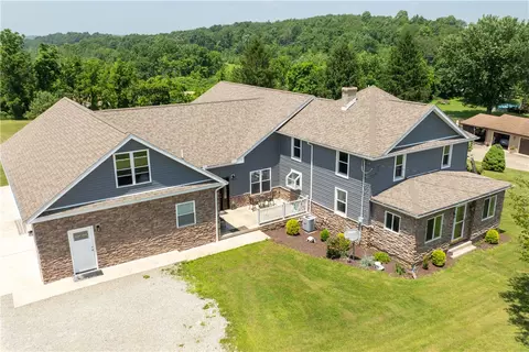 1147 N Gallatin Ave Ext, Uniontown, PA 15401
