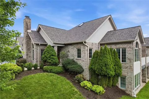 403 Cherry Hl, Presto, PA 15142