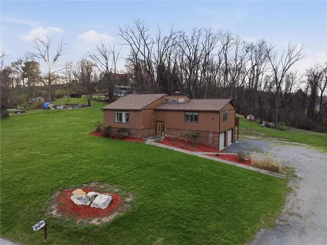537 Lebanon School Rd, Belle Vernon, PA 15012