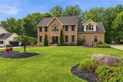 3646 Timber Ln, Hermitage, PA 16148