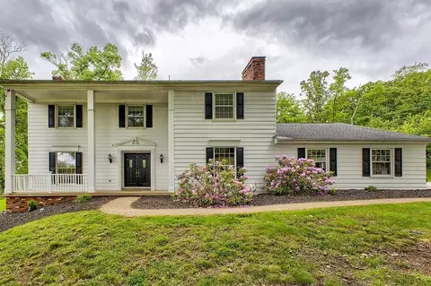 3222 Ridgeway Rd, Greensburg, PA 15601