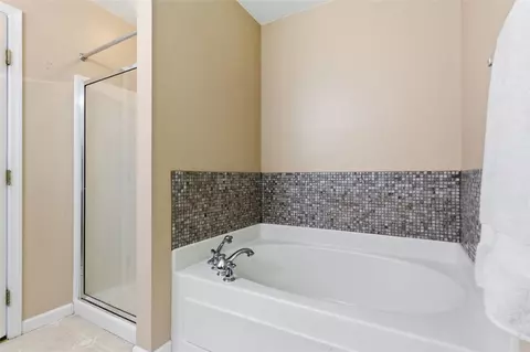 Bath - 247 Cliffside Dr, Mars, PA 16046 photo 3 of 5