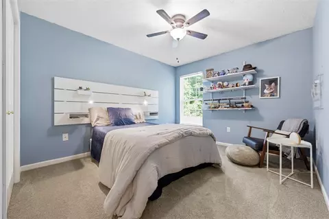 Bedroom - 247 Cliffside Dr, Mars, PA 16046 photo 4 of 9