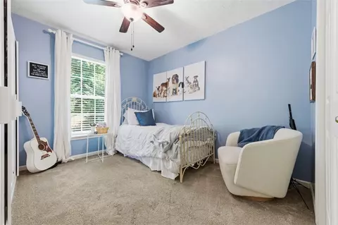 Bedroom - 247 Cliffside Dr, Mars, PA 16046 photo 6 of 9