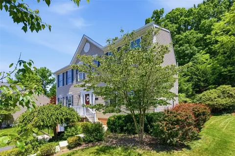 Exterior - 247 Cliffside Dr, Mars, PA 16046 photo 3 of 8