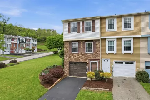 146 Ligonier Ct, New Kensington, PA 15068
