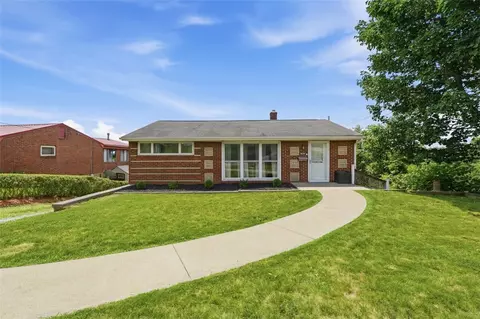 544 Camp Hollow Rd, West Mifflin, PA 15122
