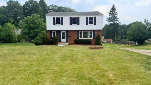 1216 Rolling Meadow Rd, Pittsburgh, PA 15241