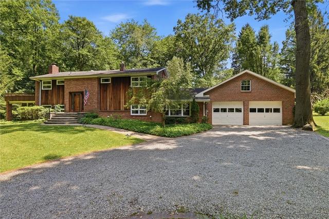 2536 Beechwood Rd, New Wilmington, PA 16142