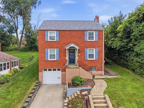 82 E Manilla Ave, Pittsburgh, PA 15220