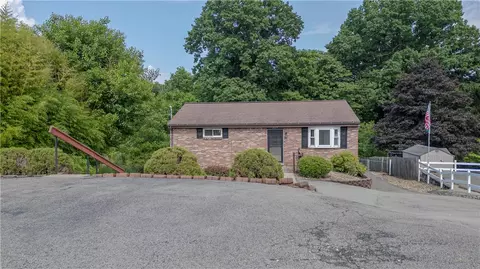 327 Beech Rd, Pittsburgh, PA 15239